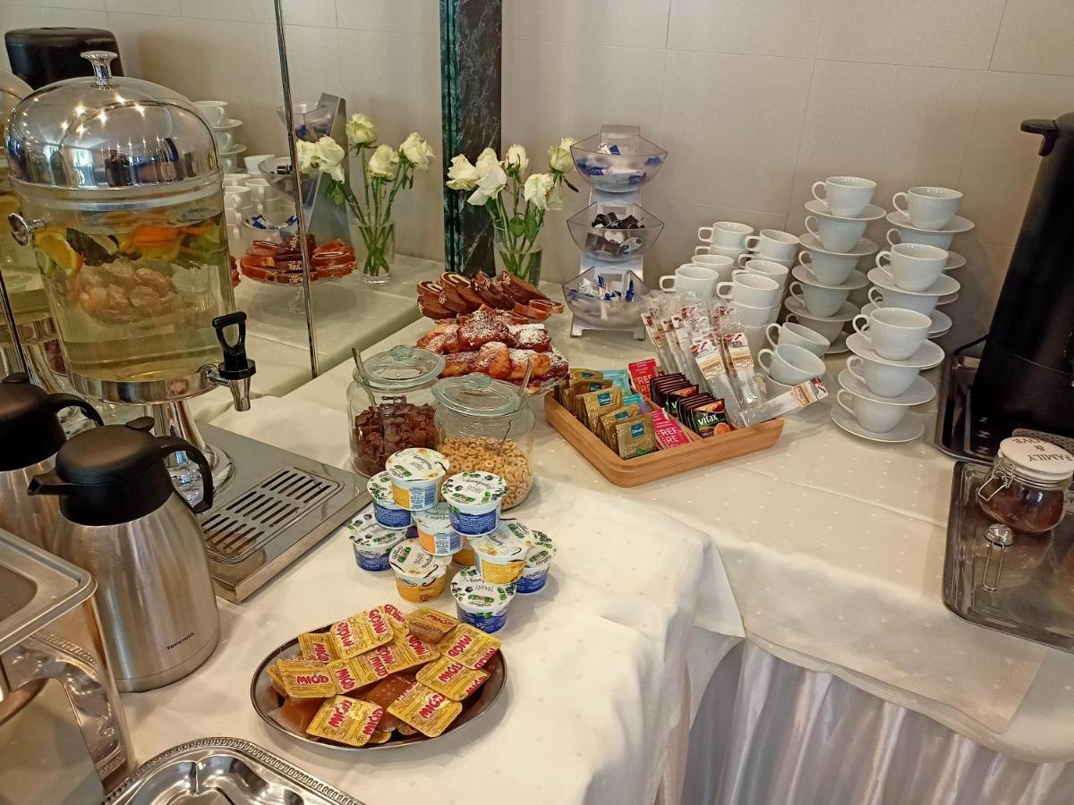 Iskra Hotel Radom Luaran gambar