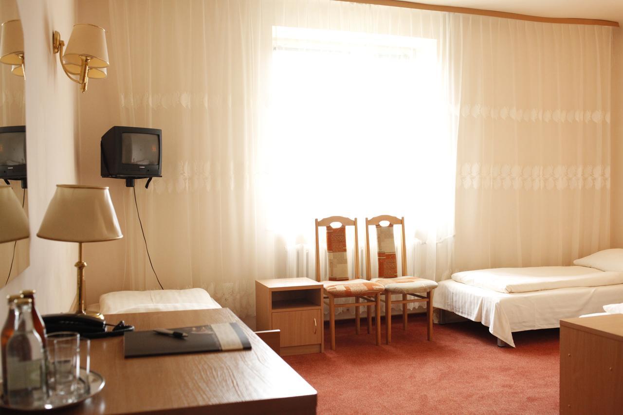 Iskra Hotel Radom Luaran gambar
