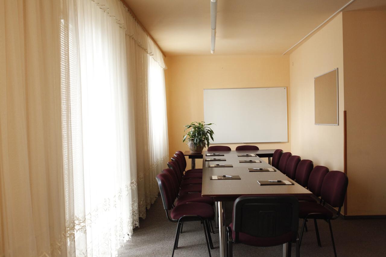 Iskra Hotel Radom Luaran gambar