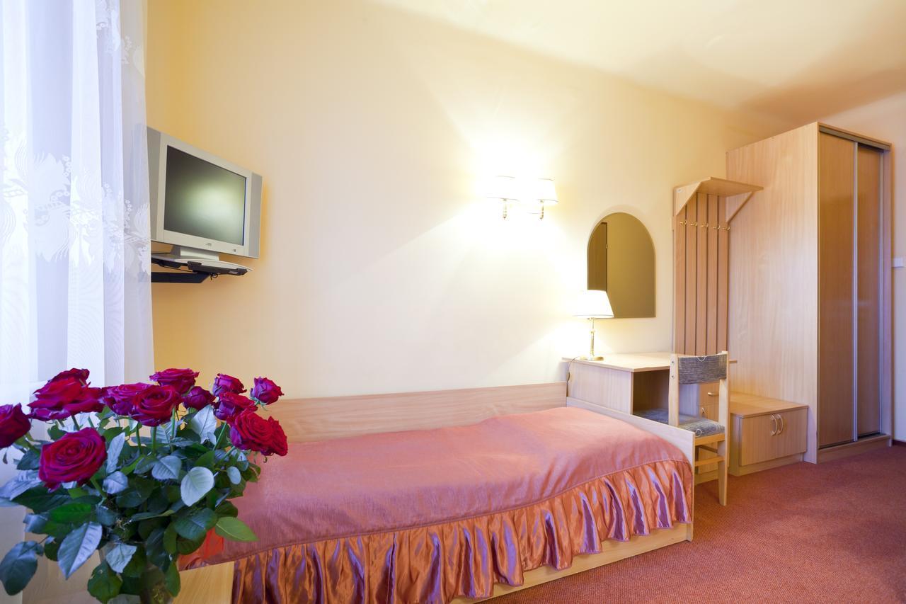 Iskra Hotel Radom Bilik gambar