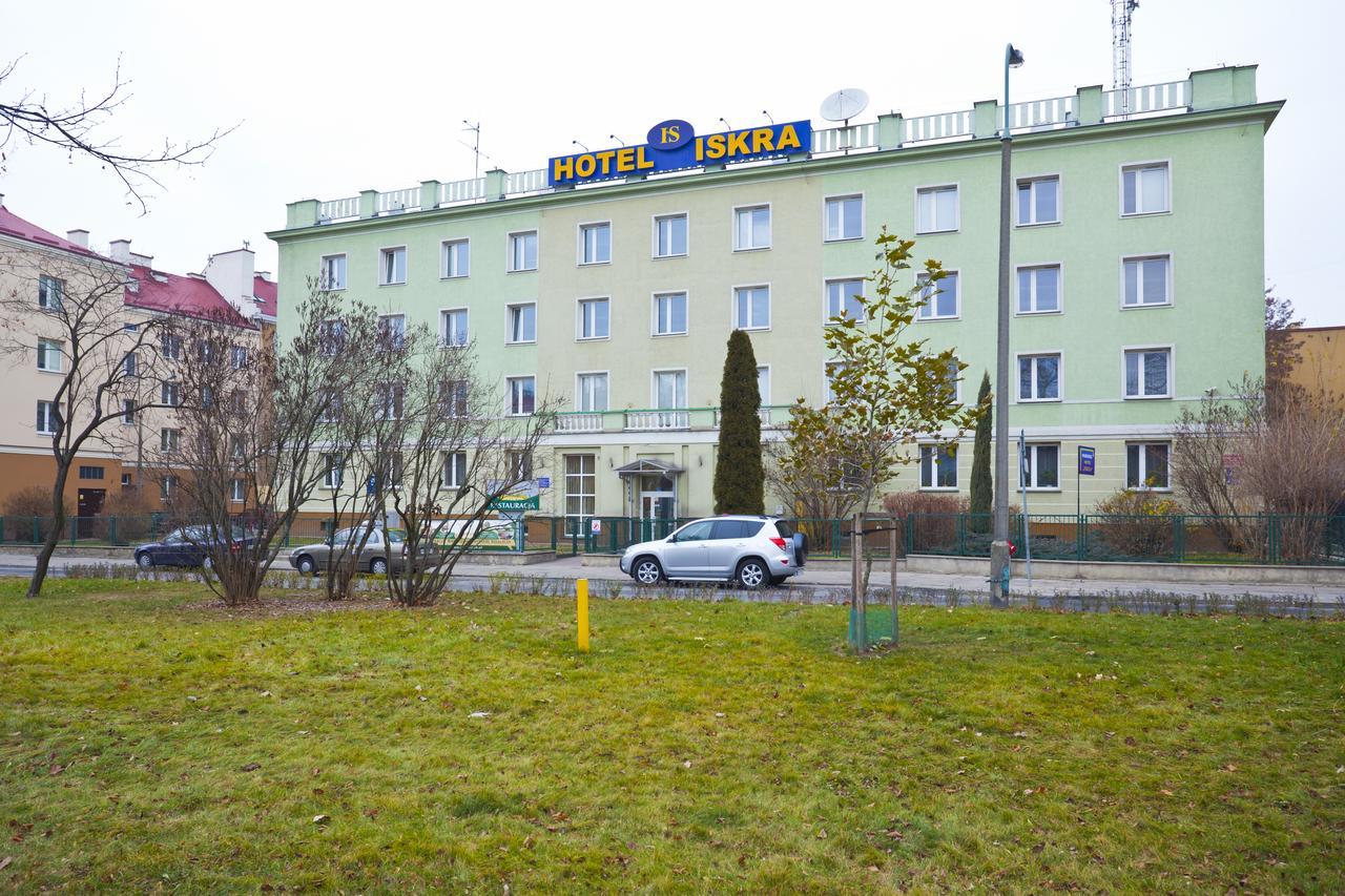 Iskra Hotel Radom Bilik gambar