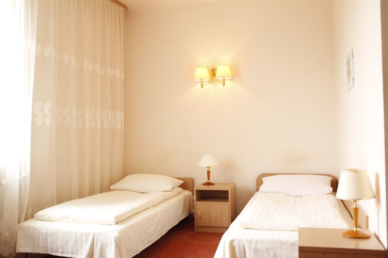 Iskra Hotel Radom Luaran gambar