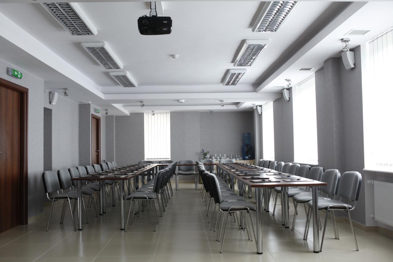 Iskra Hotel Radom Bilik gambar