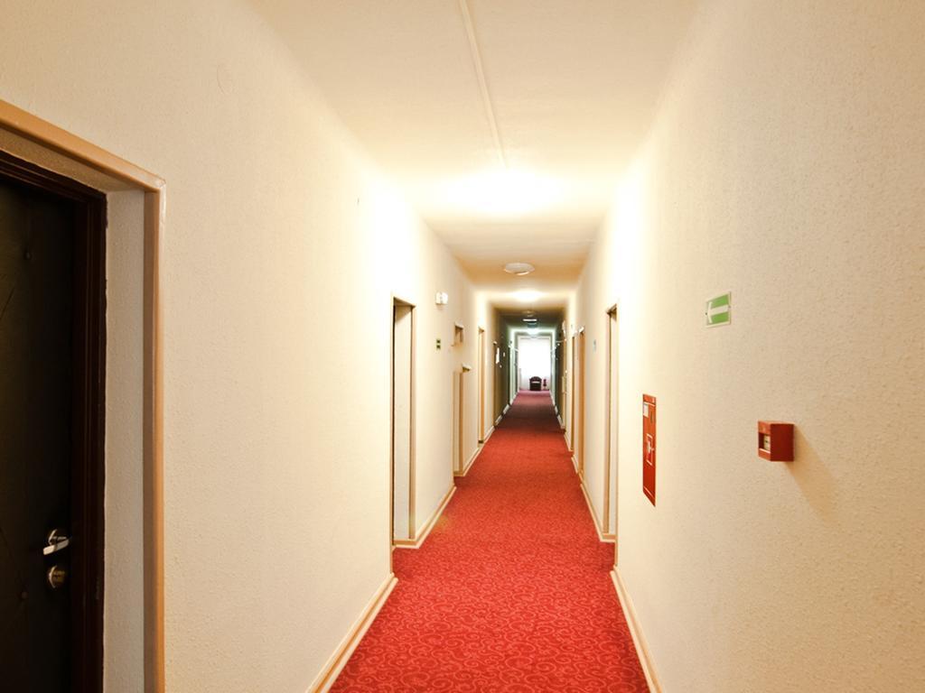 Iskra Hotel Radom Luaran gambar